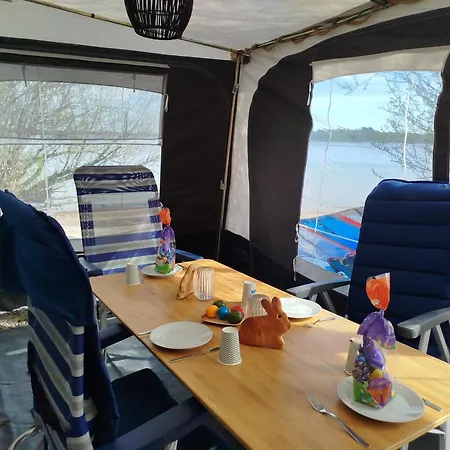 مكان تخييم Auszeit Am Chiemsee *